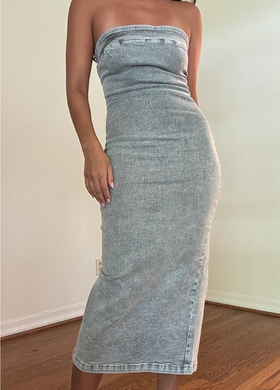 Valeria Midi Dress